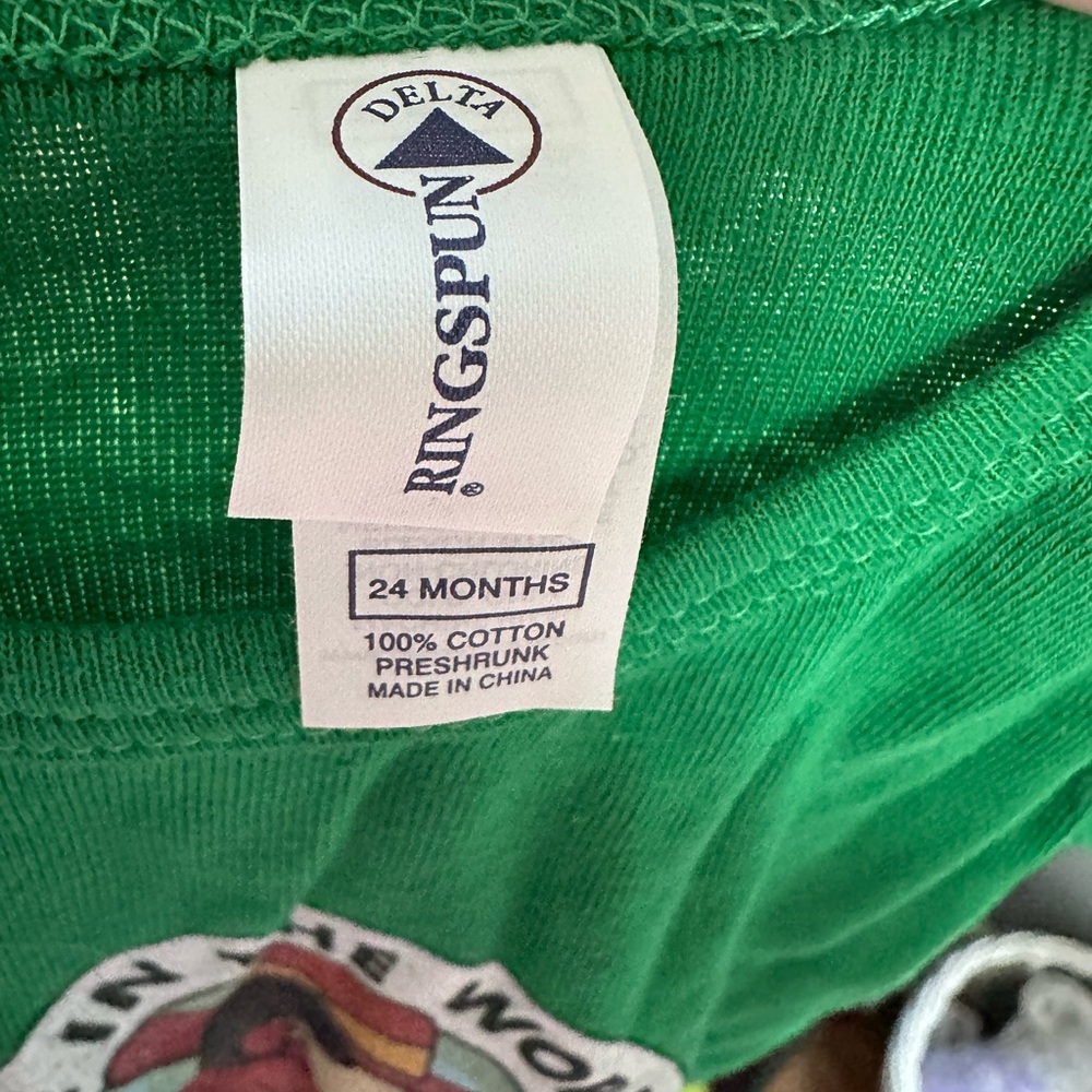 NWOT Where in the World is Carmen Sandiego onesie - Picture 4 of 4